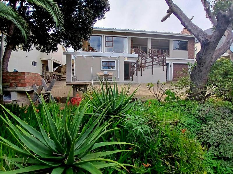 4 Bedroom Property for Sale in Stilbaai East Western Cape